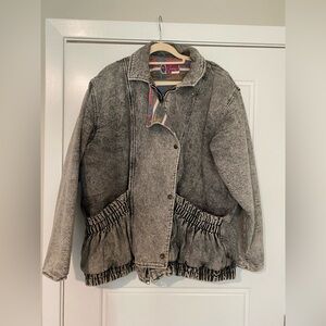 Retro Vintage Cameo
Rose Aztec 80s Jean Jacket